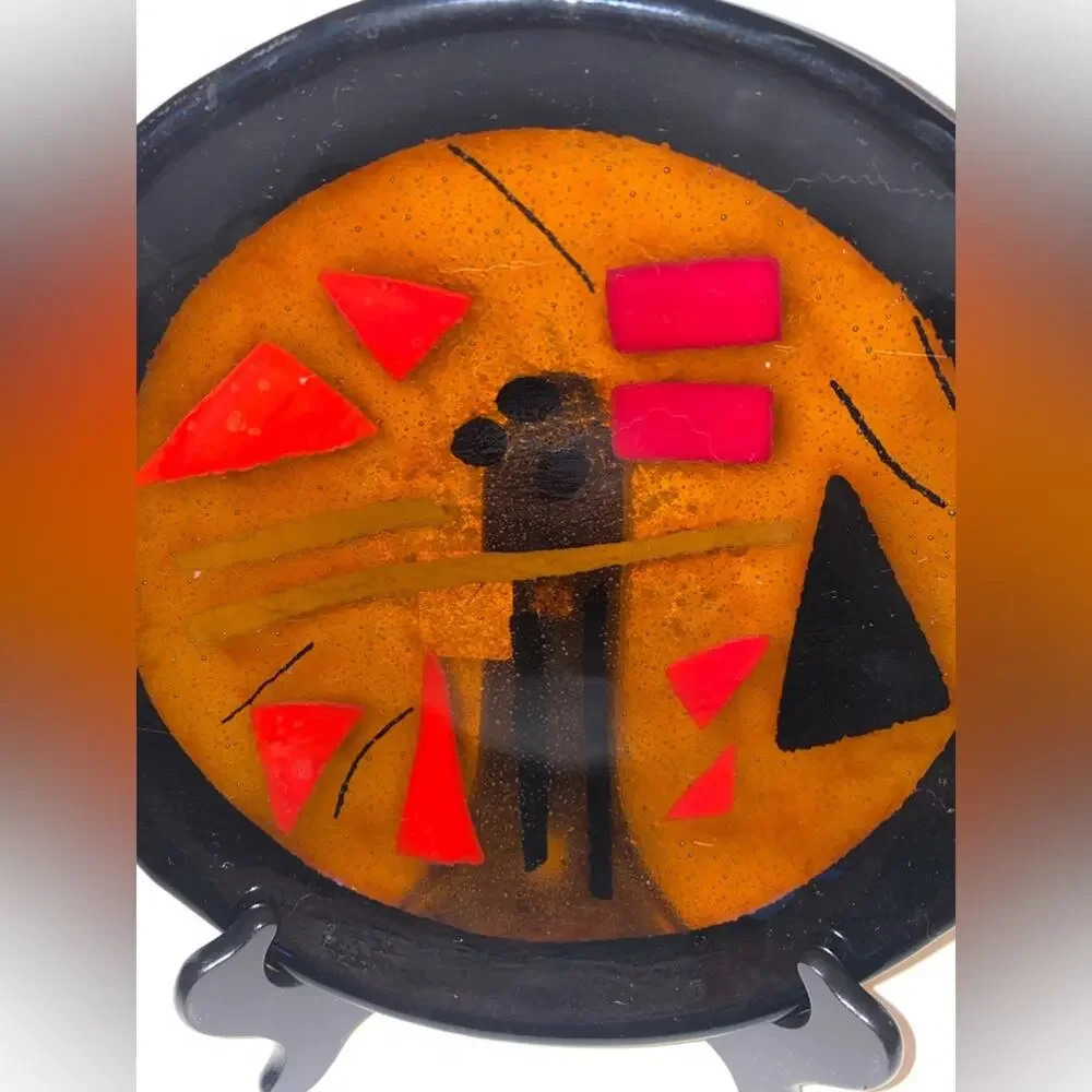 Fused Glass 10” Bowl Gold Red Blk Rim Geometric MCM no chips or cracks